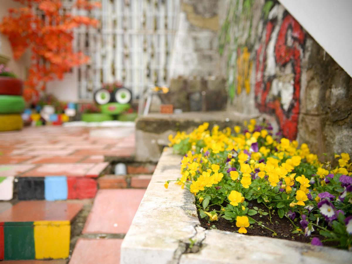 Bonjour Dalat Hostel Екстериор снимка